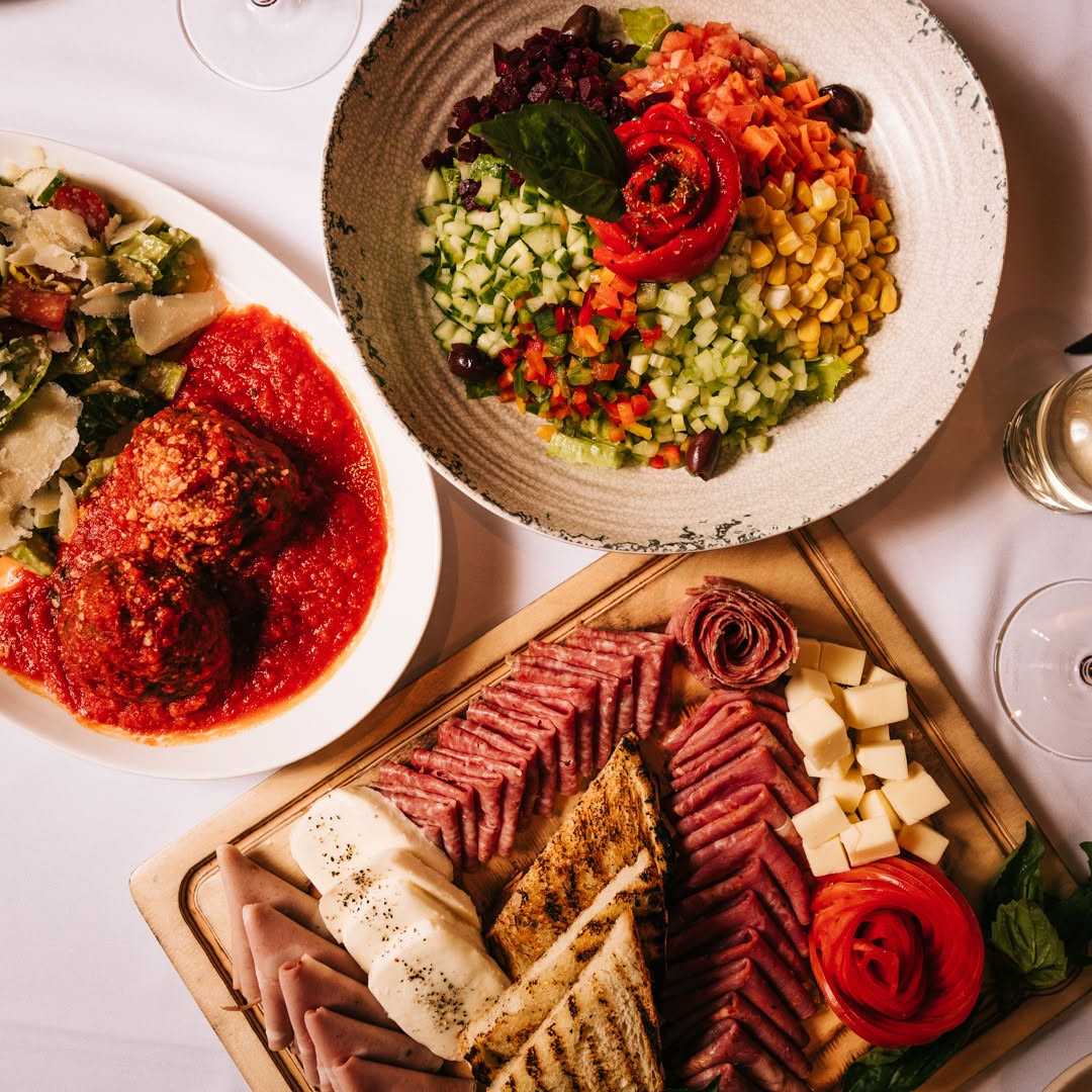 Carmine's Chicago