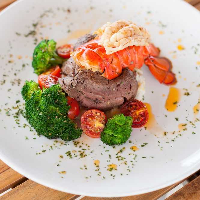 Deep Restaurant and Bar