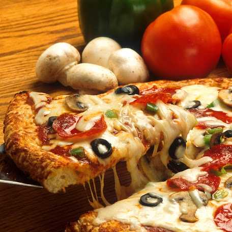 Ciro's Deli & Pizzeria