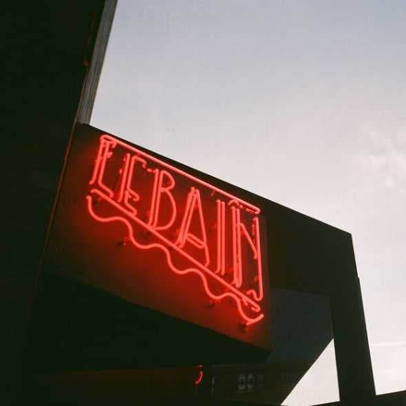 Le Bain