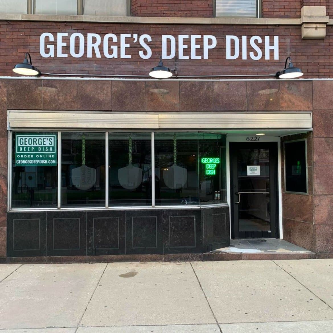 George's Deep Dish