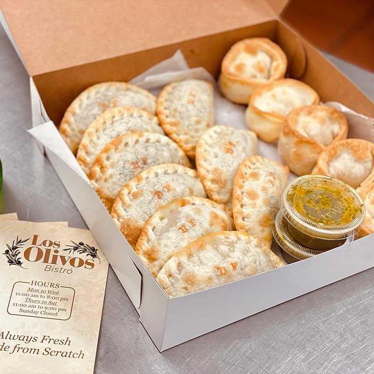Los Olivos Bistro