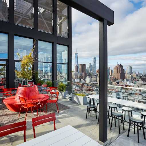 cloudM Rooftop Bar Bowery