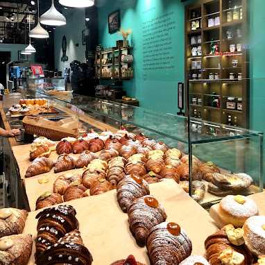 Angelina Bakery