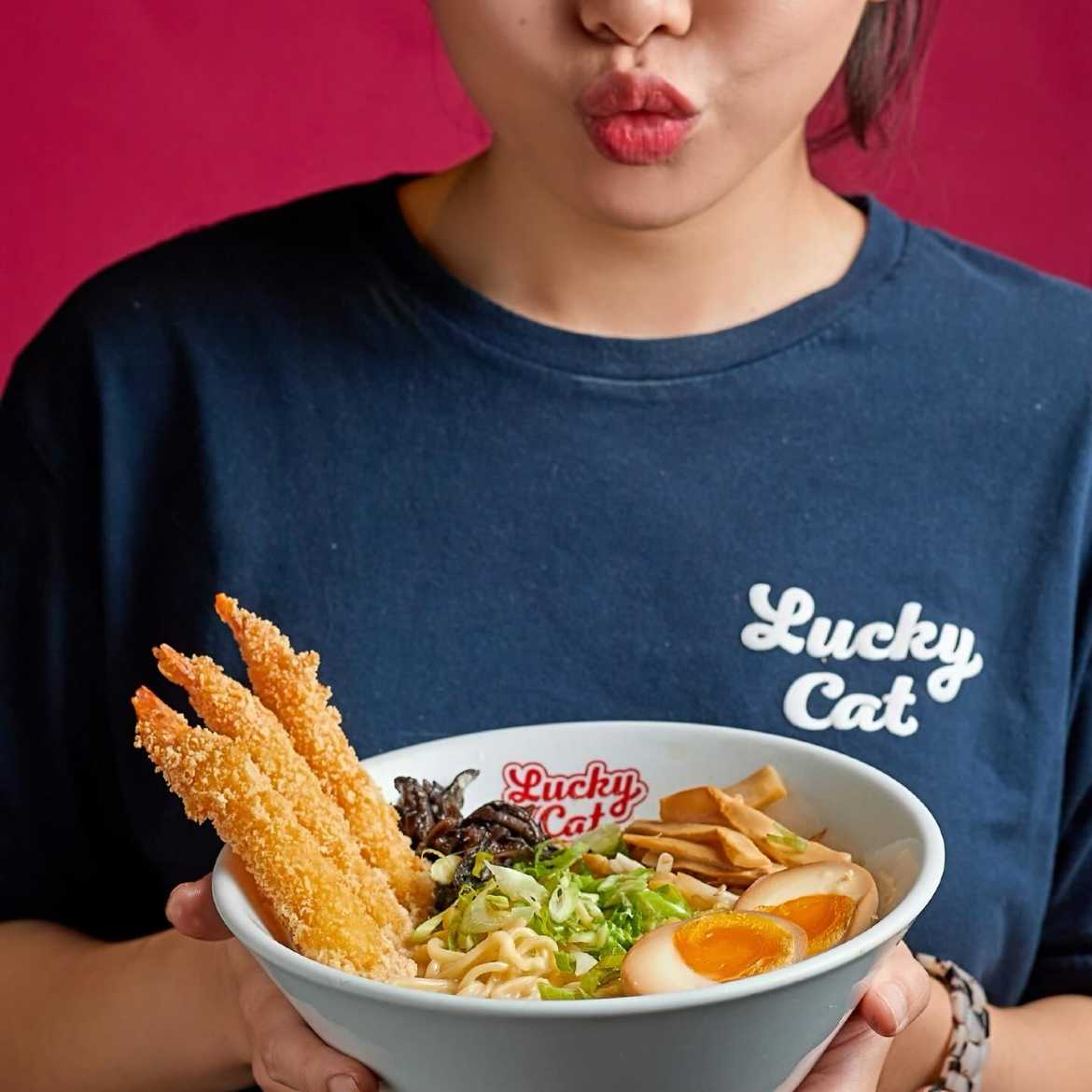Lucky Cat Street Eatery