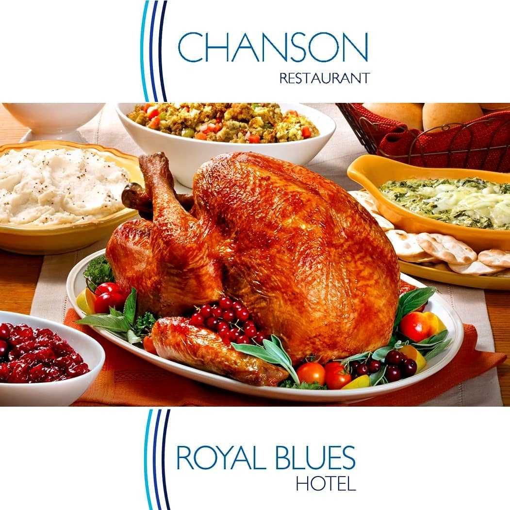 Chanson in Royal Blues Hotel