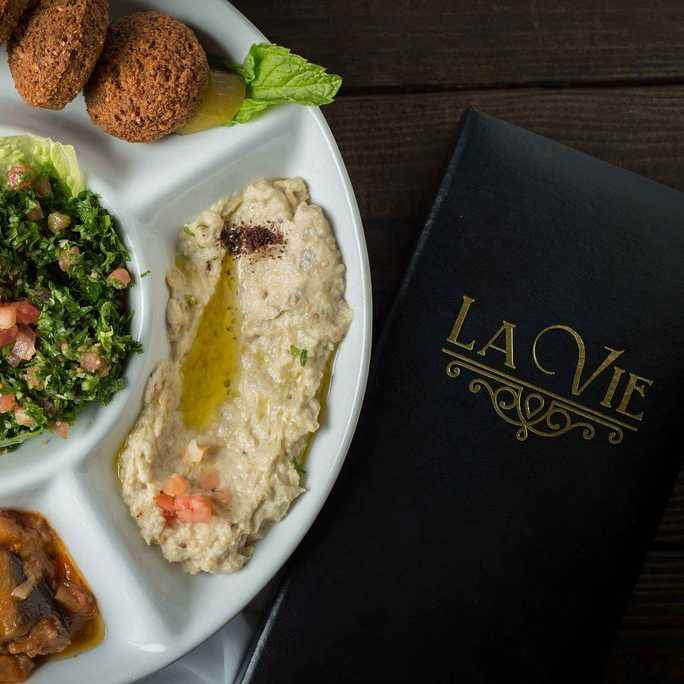 La Vie Restaurant