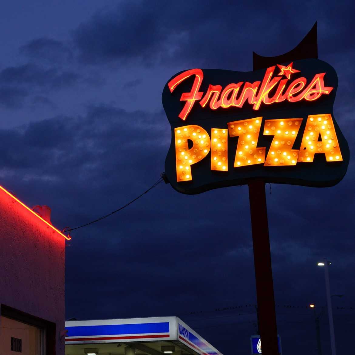 Frankie's Pizza
