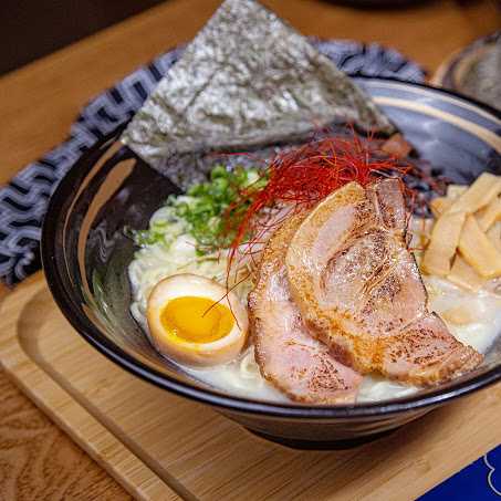 Zuru Ramen Bar