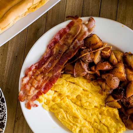 Mima's 1868 Cuban Cafe