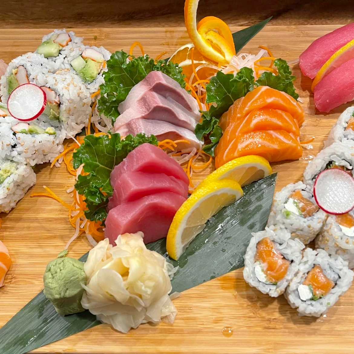 365 Thai & Sushi
