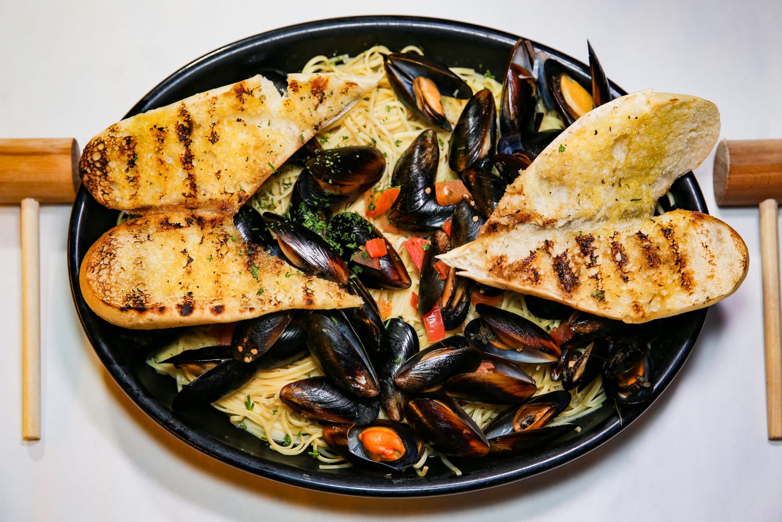 Rustic Inn Crabhouse