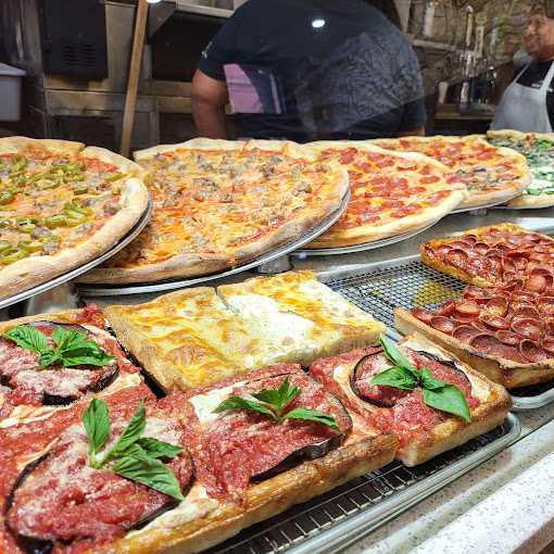 Made In New York Pizza