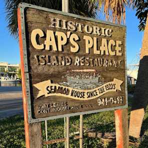 Cap's Place Island Restaurant