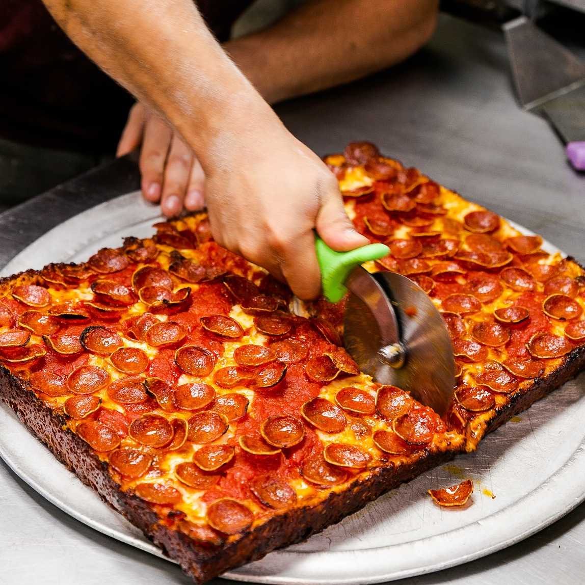 Eleventh Street Pizza