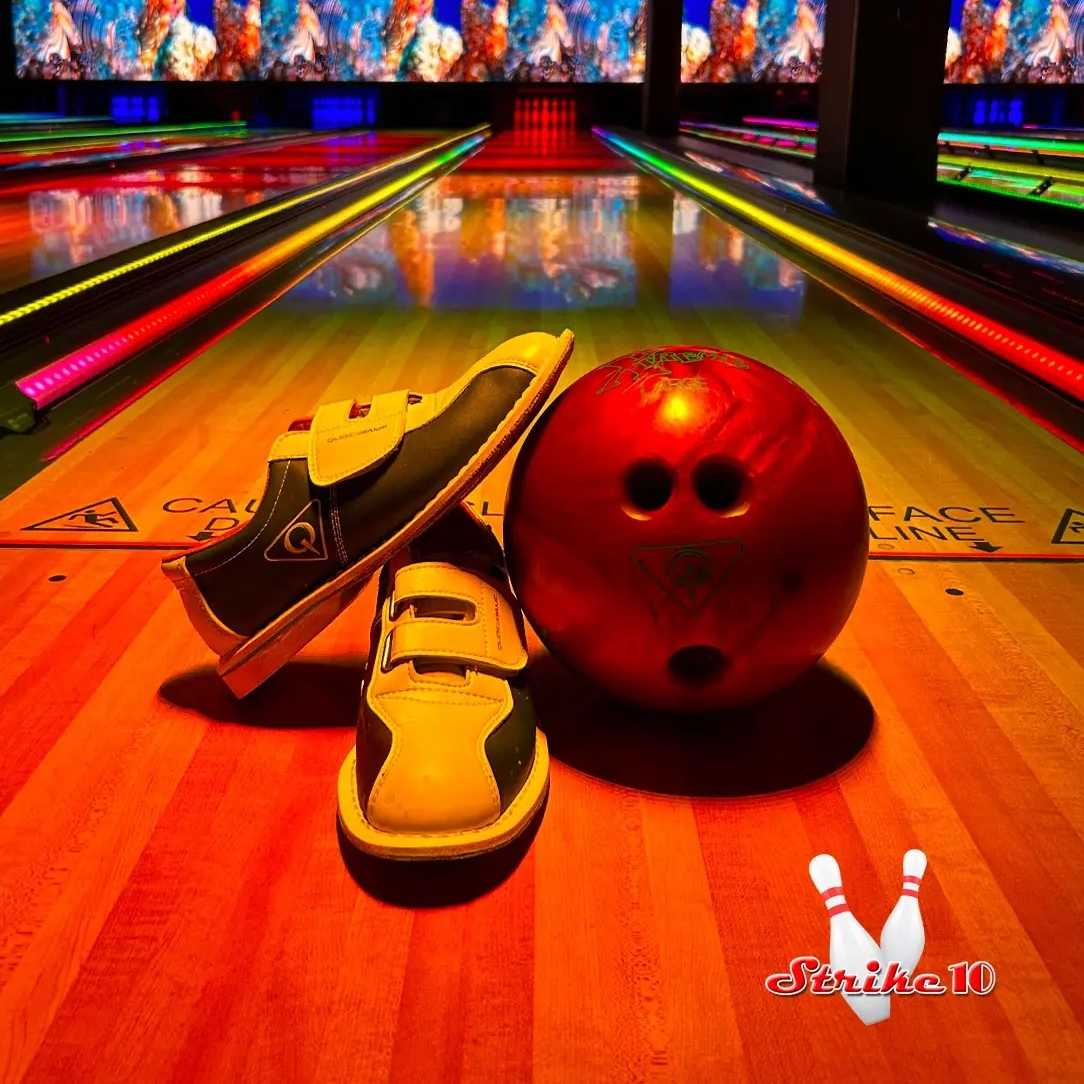 Strike 10 Bowling